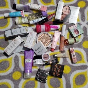 High end makeup samples